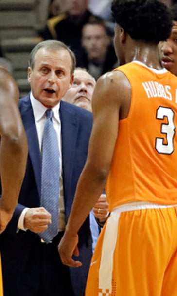 Bone scores season-high 23, Tennessee beats Vanderbilt 87-75 (Jan 14, 2017)